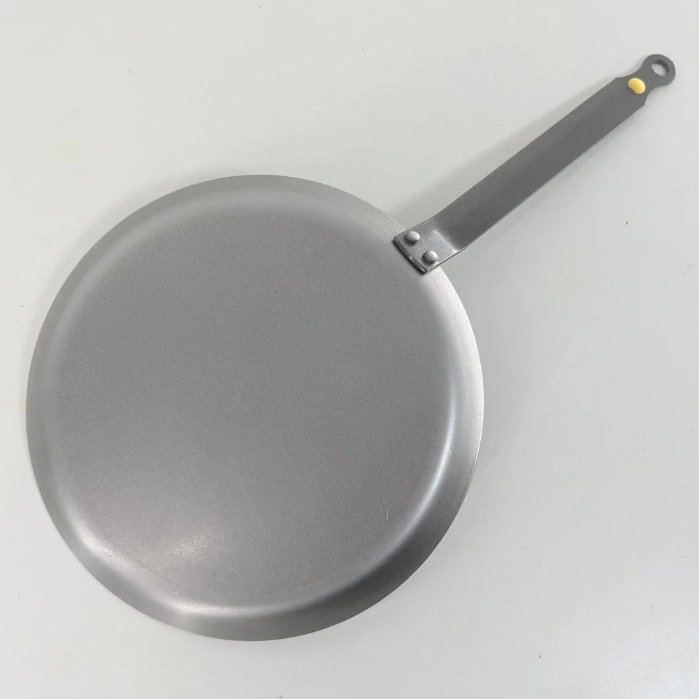 de Buyer MINERAL B Carbon Steel Crepe & Tortilla Pan 9.5